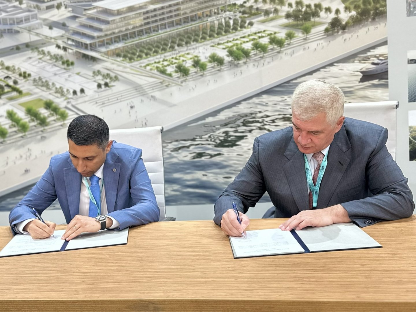 "PAŞA Real Estate" və "Baku White City" Ağ Şəhər ərazisində obyektlərin birgə inkişafına dair saziş imzalayıblar (FOTO)