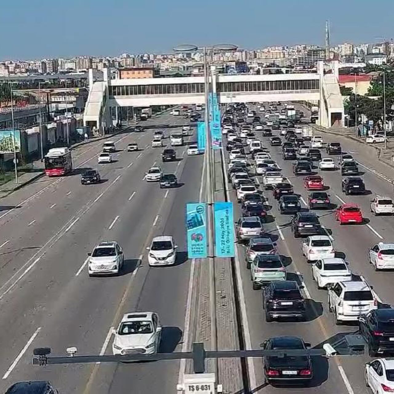 DİQQƏT: Bu yollarda tıxac var - SİYAHI (FOTO)