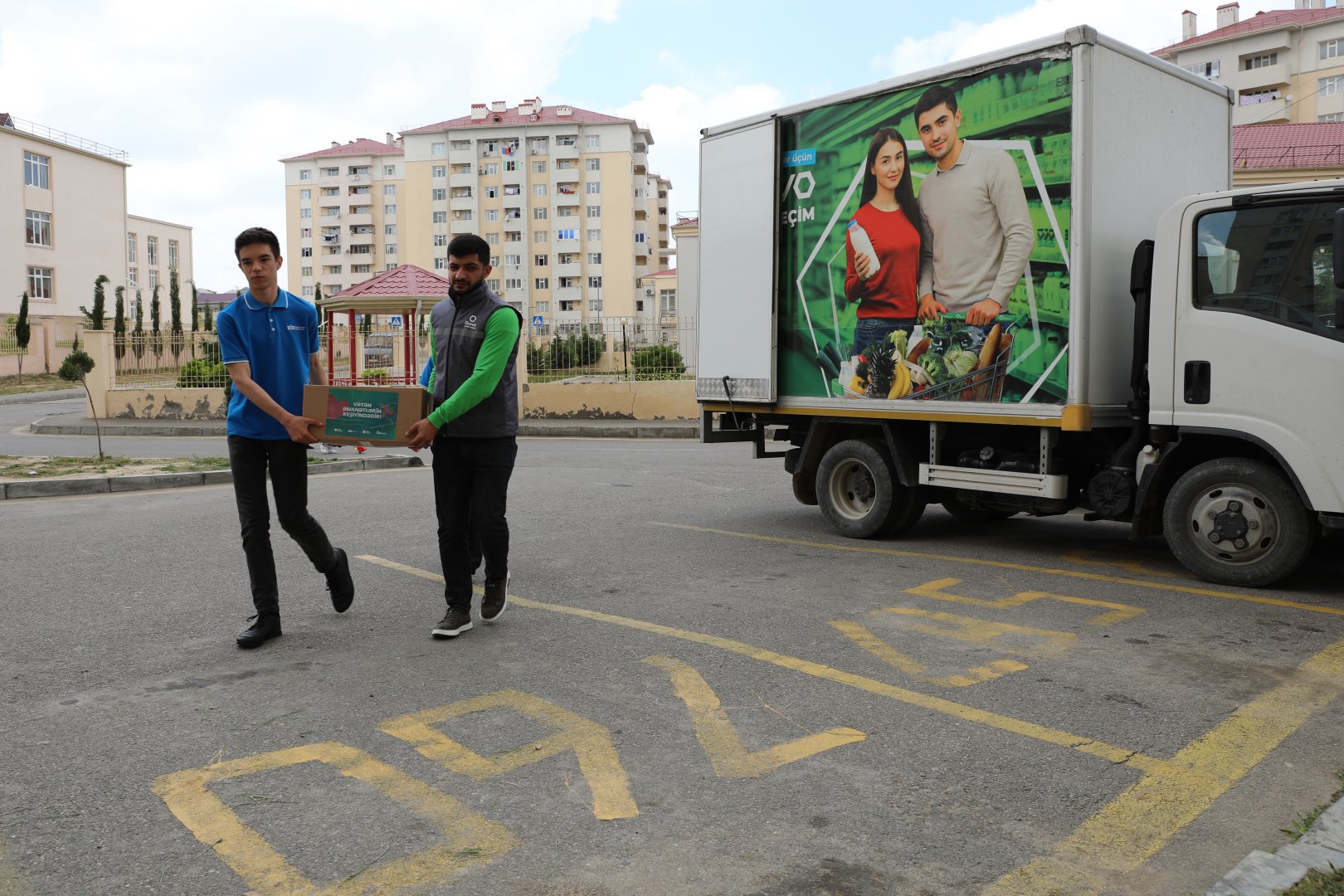 “PAŞA Holding” Qurban Bayramı münasibətilə şəhid övladlarına bayram sovqatları çatdırır (FOTO)
