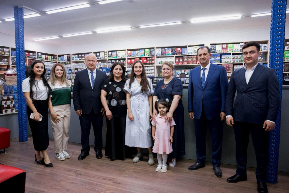 Leyla Əliyeva Lənkəranda “Yaşıl çay” fermer təsərrüfatı ilə tanış olub (FOTO)