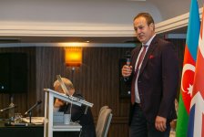 Böyük Britaniyada Azərbaycan icması ilə görüş keçirilib (FOTO)