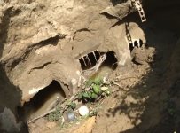 Bakıda evin bir hissəsi kollektora çökdü (FOTO)