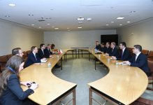 Ceyhun Bayramov çexiyalı həmkarı ilə müzakirələr aparıb (FOTO)