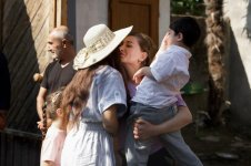 Leyla Əliyeva və Arzu Əliyeva Lənkəranda yerli sənətkarın yaradıcılığı ilə tanış olublar (FOTO)