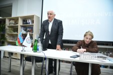 Mixail Qusman Azərbaycan Dillər Universitetinin fəxri professoru adına layiq görülüb (FOTO)