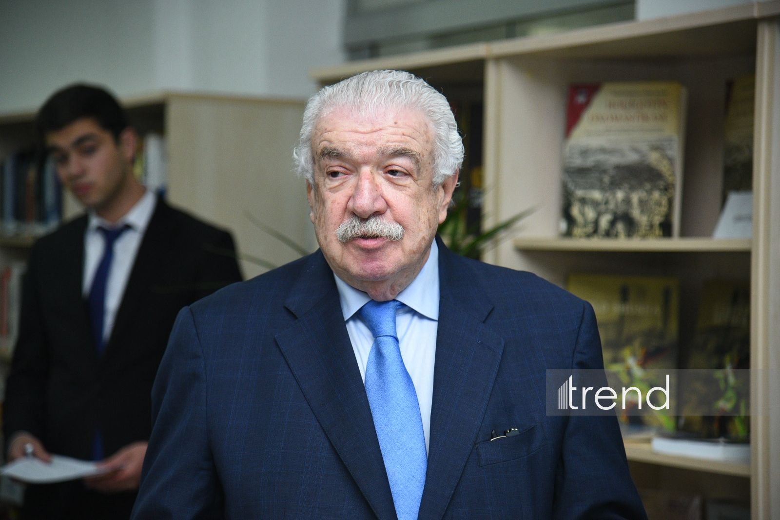 Mixail Qusman Azərbaycan Dillər Universitetinin fəxri professoru adına layiq görülüb (FOTO)