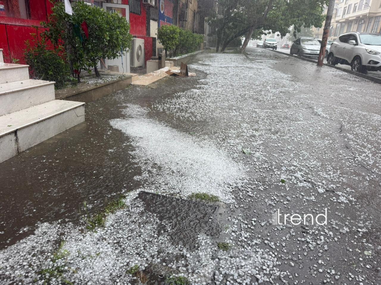 Bakıya güclü dolu yağıb (FOTO/VİDEO)