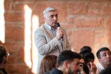Fuad Muradov Şotlandiyada yaşayan Azərbaycan icması ilə görüşüb (FOTO)