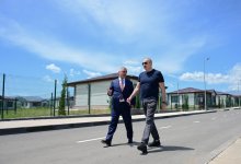 Prezident İlham Əliyev Xocalıda hərbi qulluqçular üçün nəzərdə tutulan fərdi evlərdə yaradılmış şəraitlə tanış olub (FOTO)