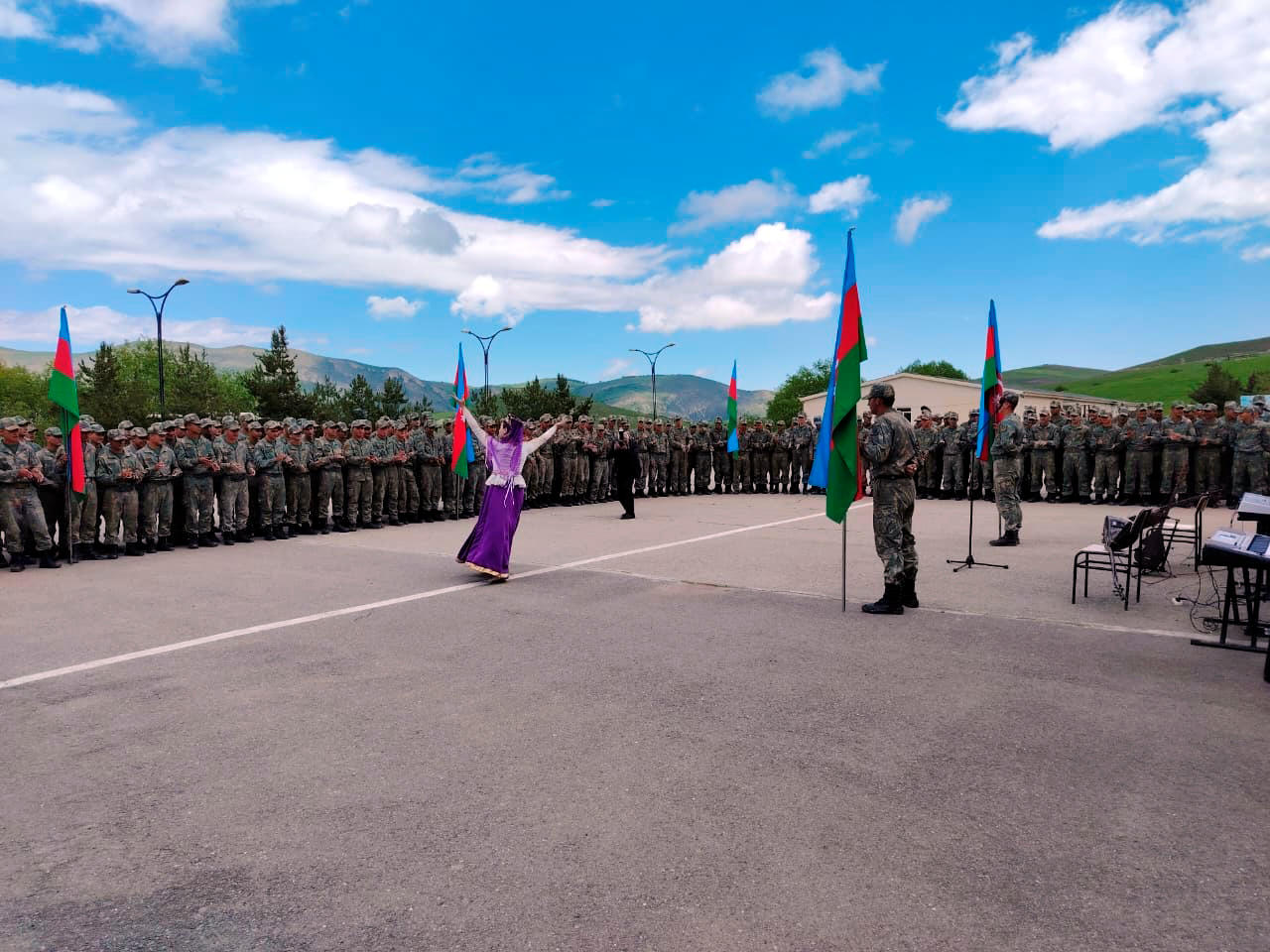 Azərbaycan Ordusunda Qurban bayramı və 28 May - Müstəqillik Günü münasibətilə silsilə tədbirlər keçirilib (FOTO)