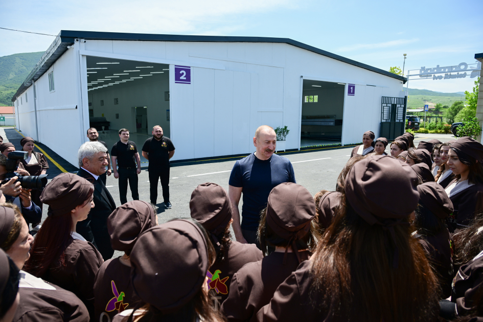 Prezident İlham Əliyev Xocalı şəhərində “Qarabağ Tekstil Evi” MMC-nin açılışında iştirak edib (FOTO)