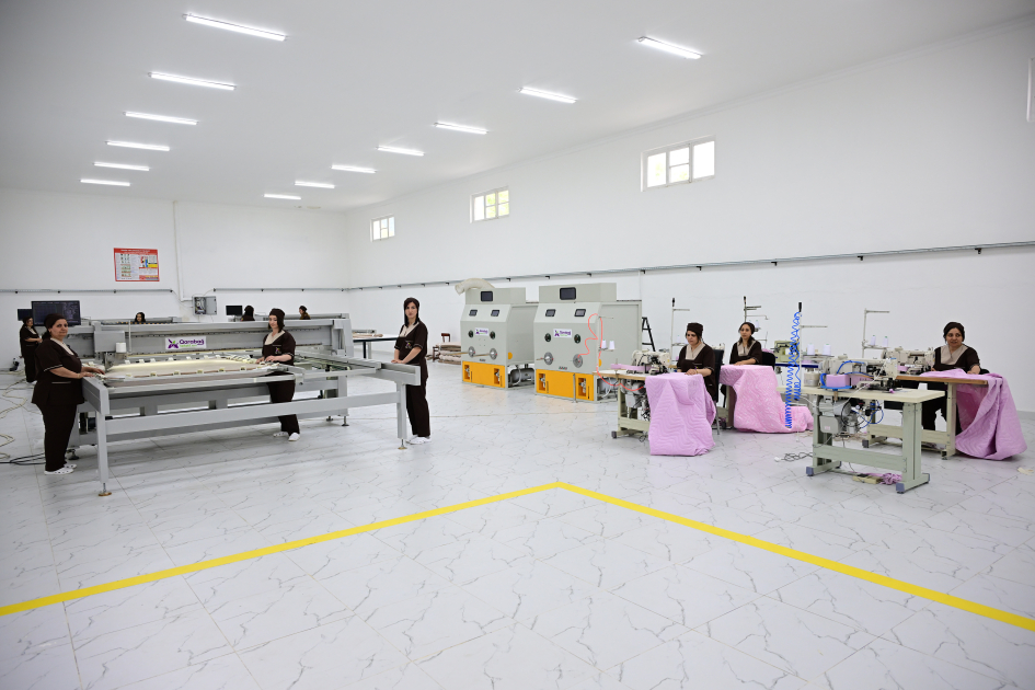 Prezident İlham Əliyev Xocalı şəhərində “Qarabağ Tekstil Evi” MMC-nin açılışında iştirak edib (FOTO)