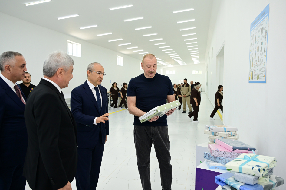 Prezident İlham Əliyev Xocalı şəhərində “Qarabağ Tekstil Evi” MMC-nin açılışında iştirak edib (FOTO)