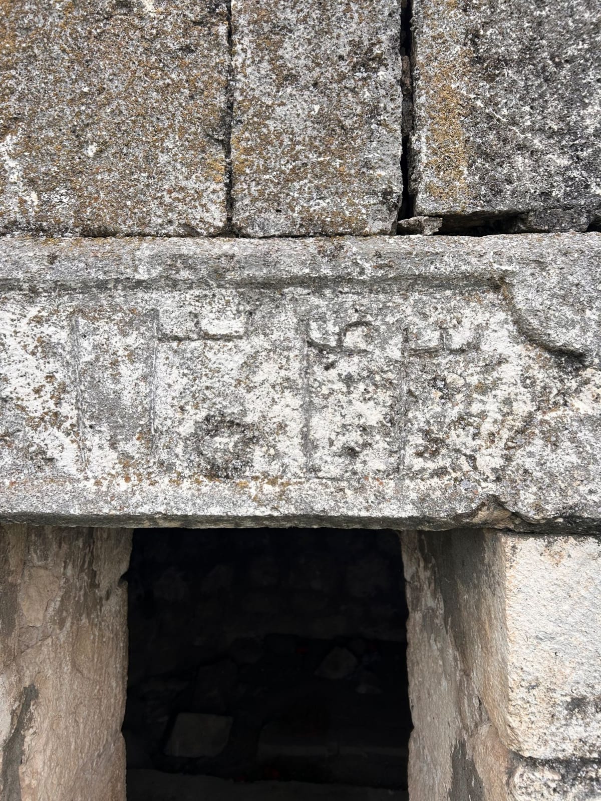 Ağdərə və Ağdam rayonlarında yeni arxeoloji abidələr aşkar edilib (FOTO)