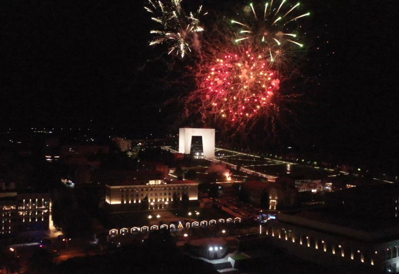 Xankəndidə keçirilən Festival atəşfəşanlıqla bitib (FOTO)