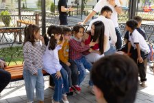 PAŞA Həyat əməkdaşları korporativ sosial məsuliyyət təşəbbüsü çərçivəsində Uşaq Evini ziyarət ediblər (FOTO)