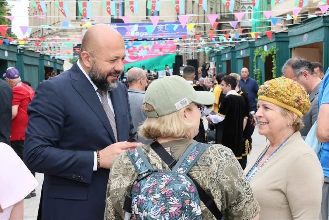 İçərişəhərdə "Qarabağ Mədəniyyət Xəritəsi - Hər Rayonun Öz Səsi" festivalının açılışı olub (FOTO)