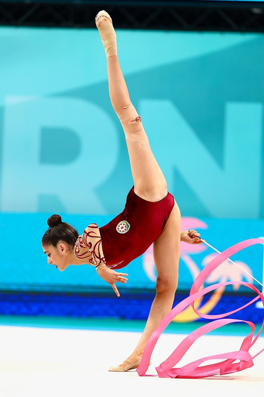 Azərbaycanın bədii gimnastları Bolqarıstanda Avropa Çempionatında iştirak ediblər (FOTO)