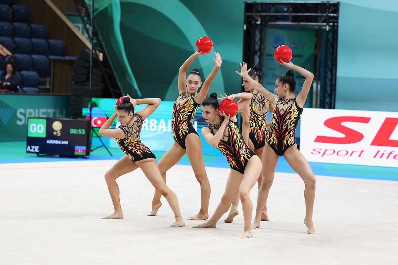 Azərbaycanın bədii gimnastları Bolqarıstanda Avropa Çempionatında iştirak ediblər (FOTO)