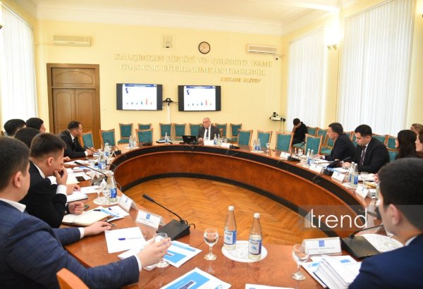 DİA Özbəkistandan gələn dövlət qulluqçuları üçün təcrübə proqramına başlayıb (FOTO)