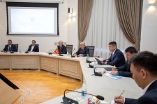 Azərbaycan və Qırğızıstan energetika nazirləri əməkdaşlığın genişləndirilməsi imkanlarını müzakirə ediblər (FOTO)