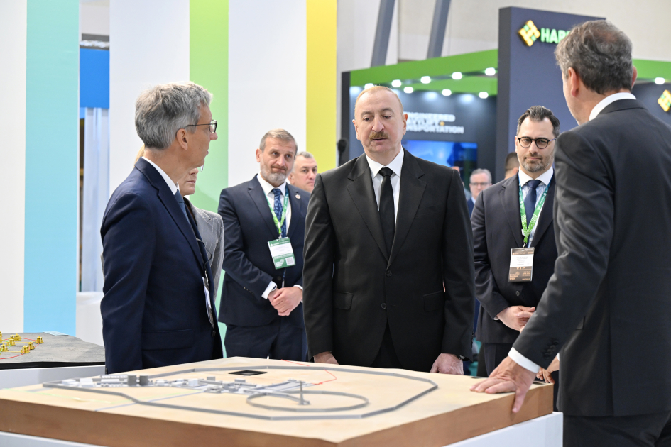 Prezident İlham Əliyev Bakı 31-ci “Baku Energy Forum”un rəsmi açılış mərasimində iştirak edib (FOTO/VİDEO)
