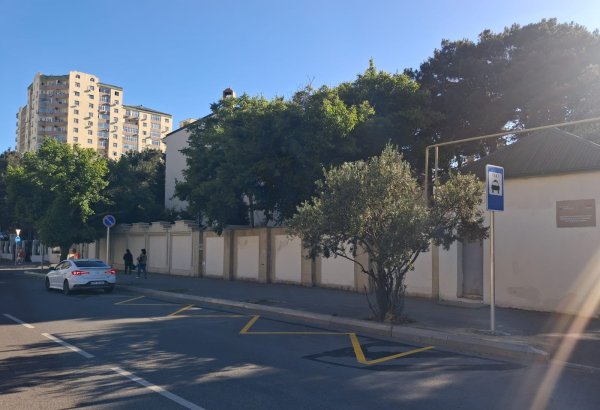Bakıda iki yeni minib-düşmə yeri yaradılıb