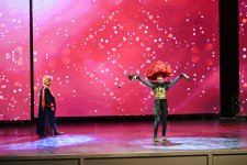 Leyla Əliyeva və Alona Əliyeva Akademik Musiqili Teatrda “Balaca şahzadə” əsəri əsasında hazırlanmış eyniadlı tamaşanı izləyiblər (FOTO)