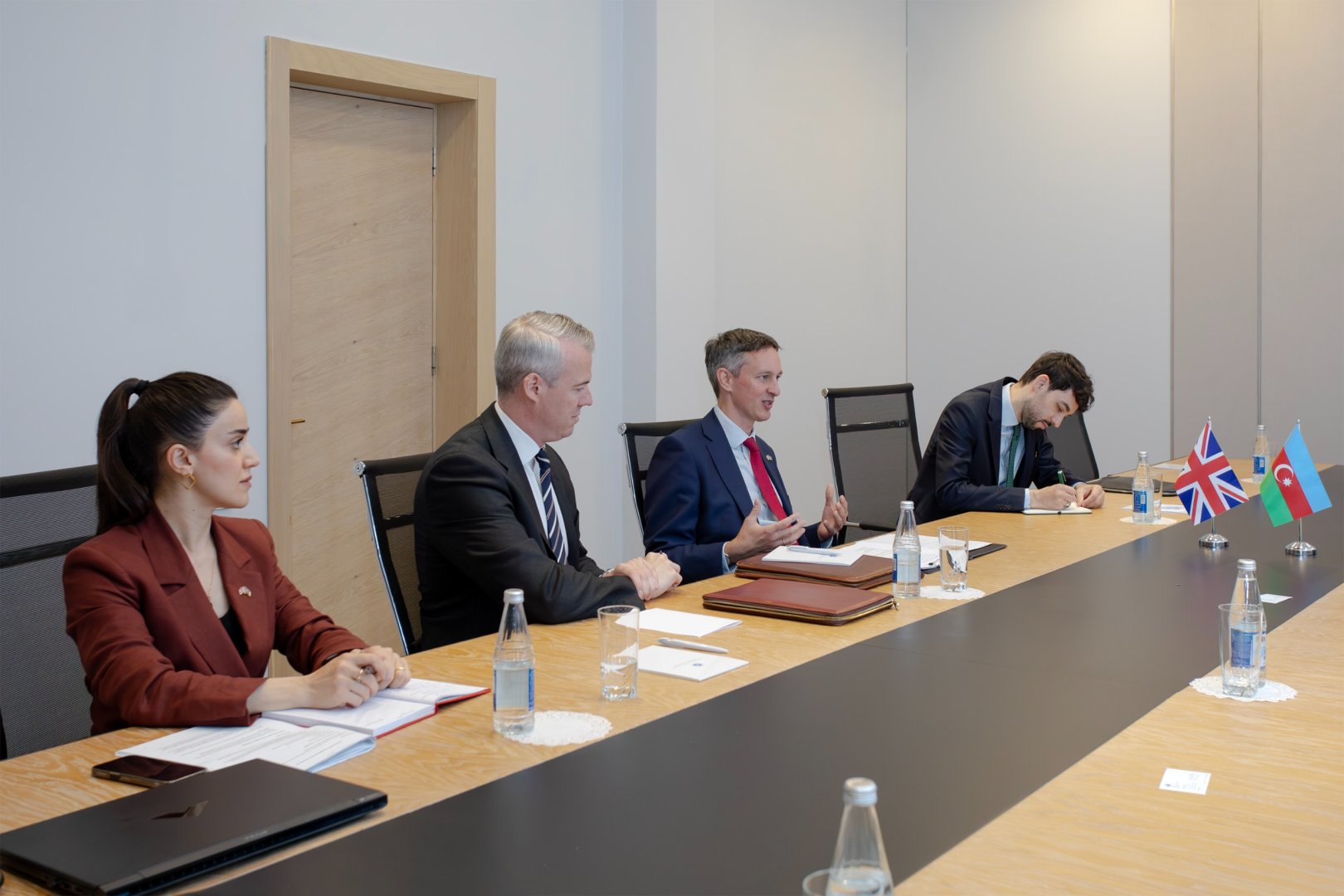 Azərbaycan-Böyük Britaniya enerji tərəfdaşlığı müzakirə edilib (FOTO)