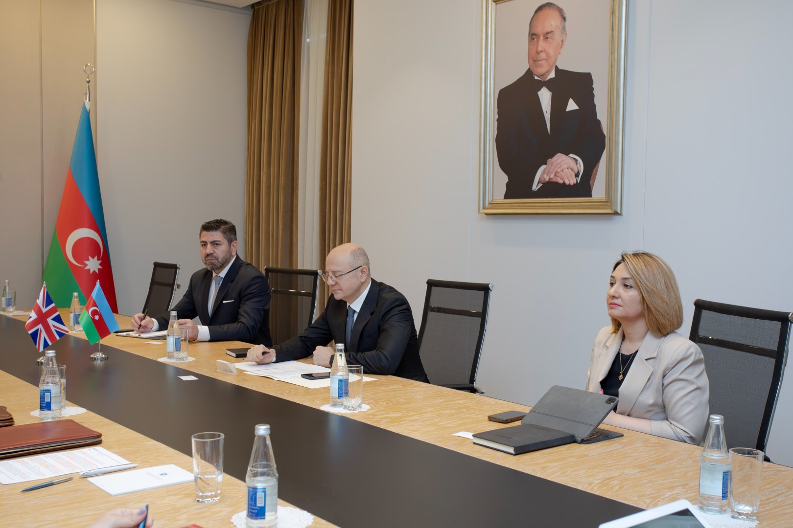 Azərbaycan-Böyük Britaniya enerji tərəfdaşlığı müzakirə edilib (FOTO)