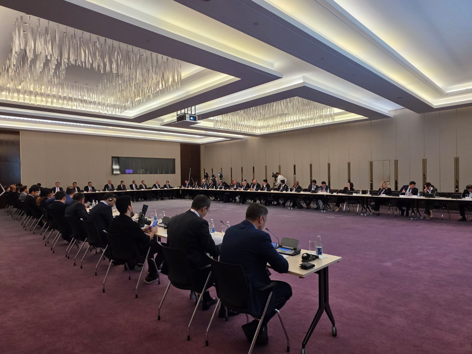 Bakı Enerji Həftəsi çərçivəsində ESCO investisiyaları müzakirə edilib (FOTO)