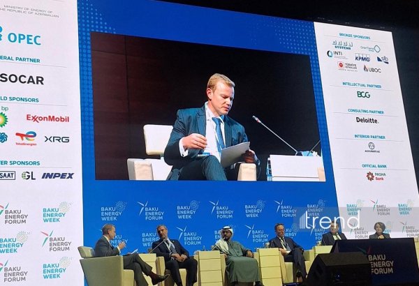 Süni intellekt qlobal enerji sistemində neft və qazın rolunu gücləndirir - KPMG