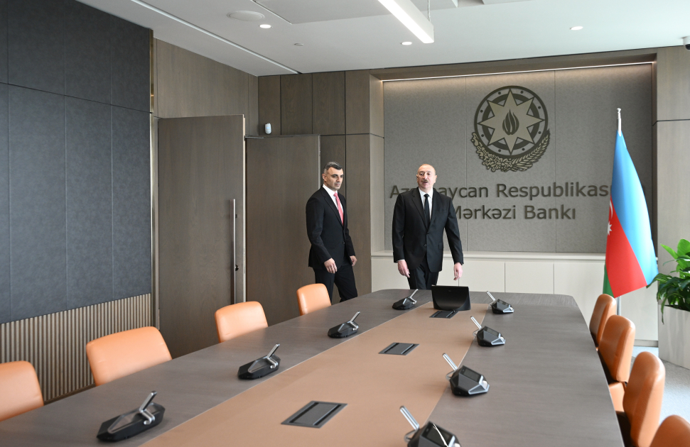Prezident İlham Əliyev Mərkəzi Bankın yeni binasının açılışında iştirak edib (FOTO/VİDEO)