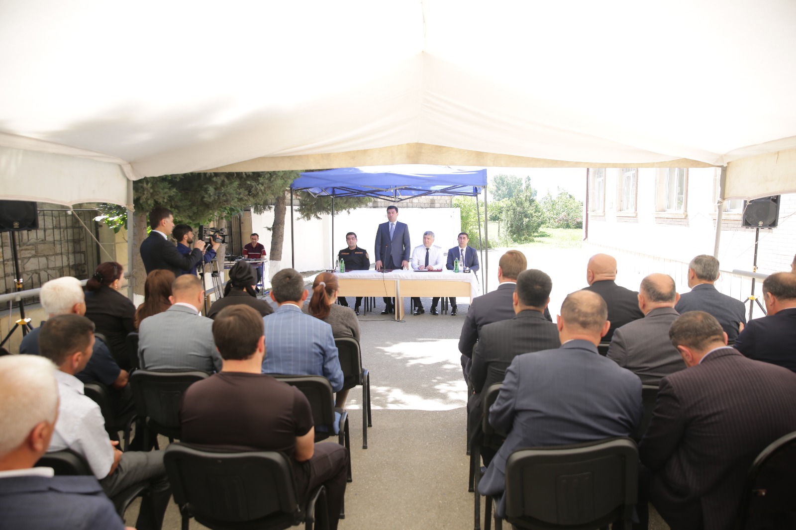 Elnur Rzayev Uzunoba kəndində sakinlərlə görüşüb (FOTO)