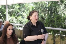 Elnur Rzayev Uzunoba kəndində sakinlərlə görüşüb (FOTO)