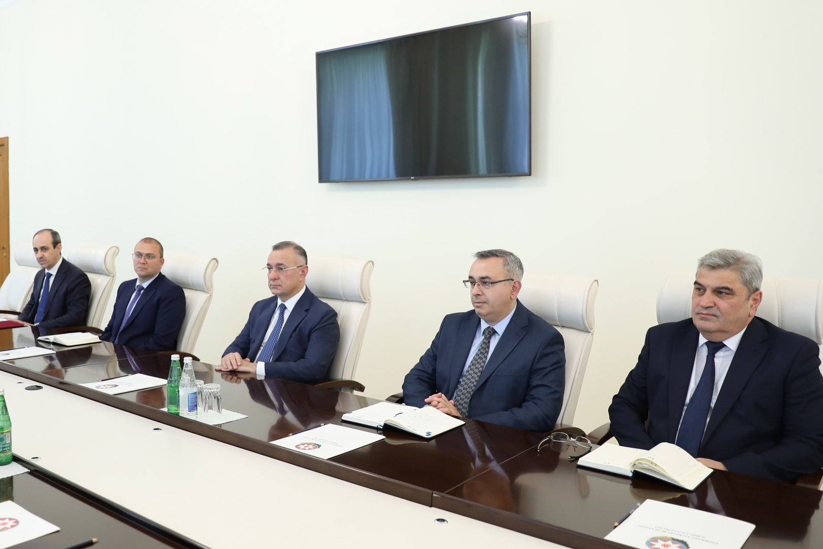 İsrailli tibb mütəxəssisləri Səhiyyə Nazirliyinin mükafatlarına layiq görülüblər (FOTO)