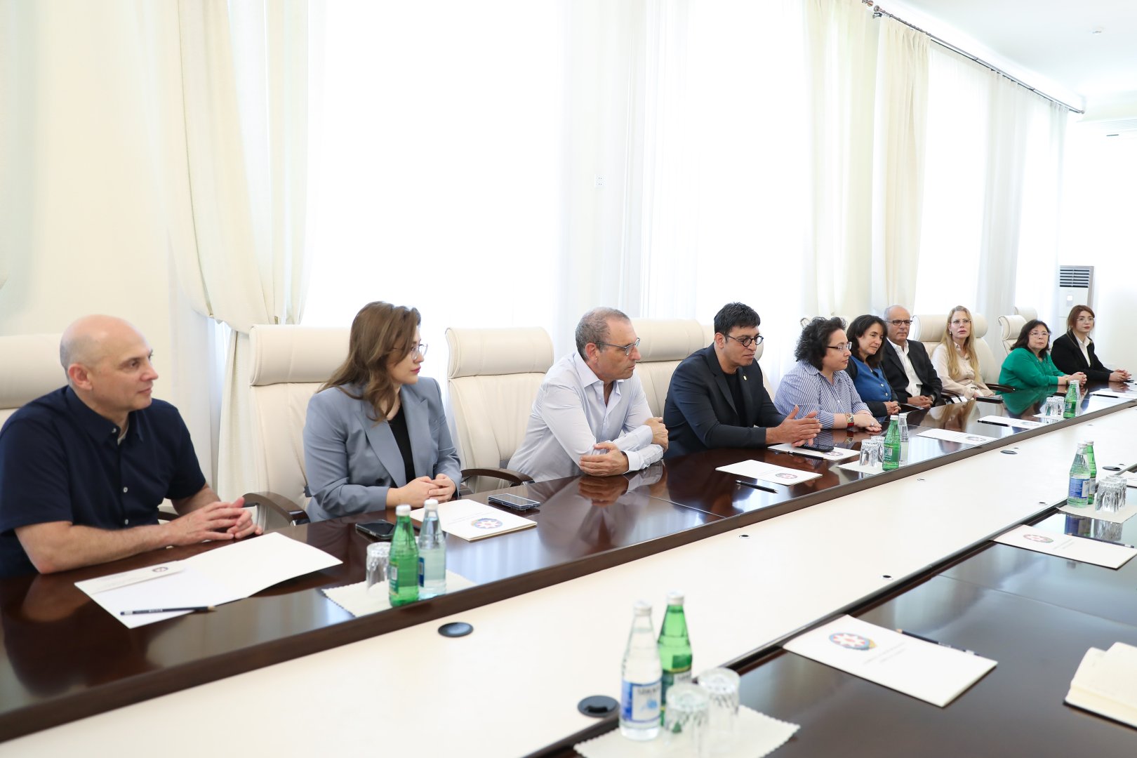 İsrailli tibb mütəxəssisləri Səhiyyə Nazirliyinin mükafatlarına layiq görülüblər (FOTO)