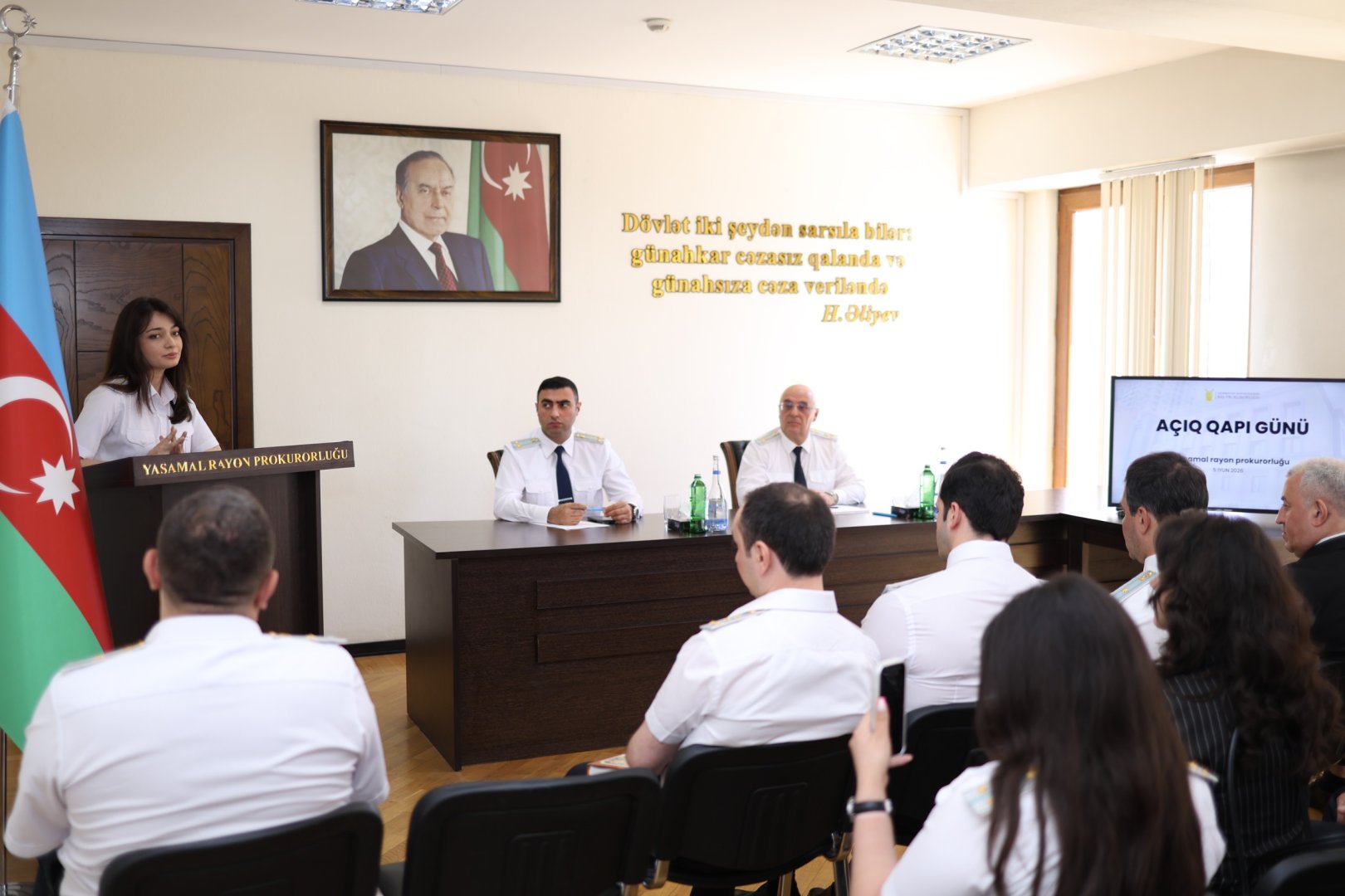 Yasamal rayon prokurorluğunda seminar və “Açıq Qapı” günü keçirilib (FOTO)