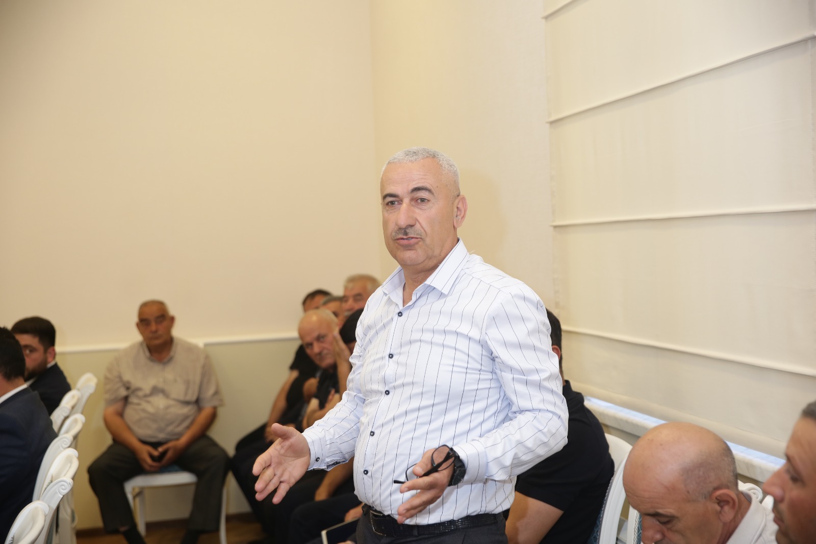 Xaçmaz Rayon İcra Hakimiyyətində Prezident İlham Əliyevin aqrar sahə ilə bağlı tapşırıqlarının icrası müzakirə edilib (FOTO)