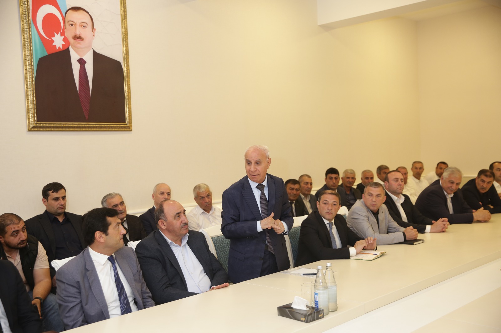 Xaçmaz Rayon İcra Hakimiyyətində Prezident İlham Əliyevin aqrar sahə ilə bağlı tapşırıqlarının icrası müzakirə edilib (FOTO)