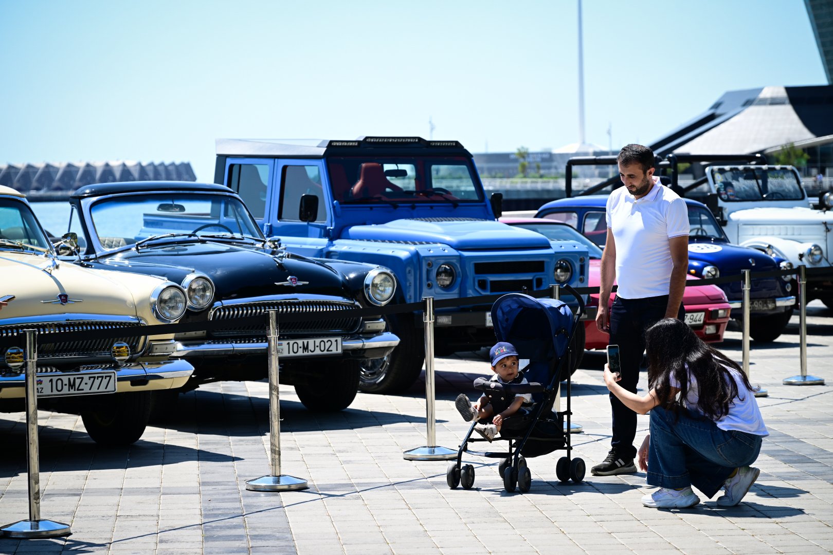 Klassik və sürət avtomobilləri festivalının birinci günü başa çatıb (FOTO/VİDEO)