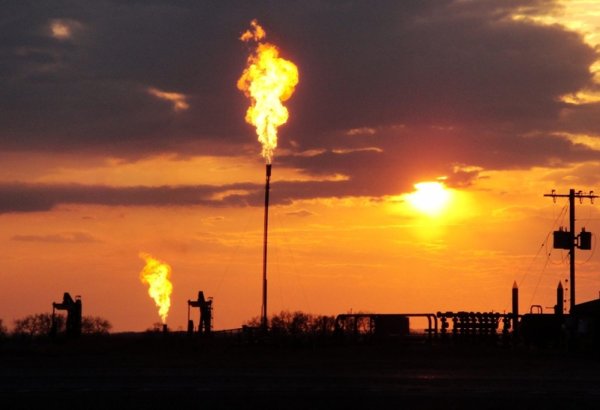 Avropa qlobal LNG rəqabəti fonunda qış mövsümünə hazırlıqda çətinliklərlə üzləşib