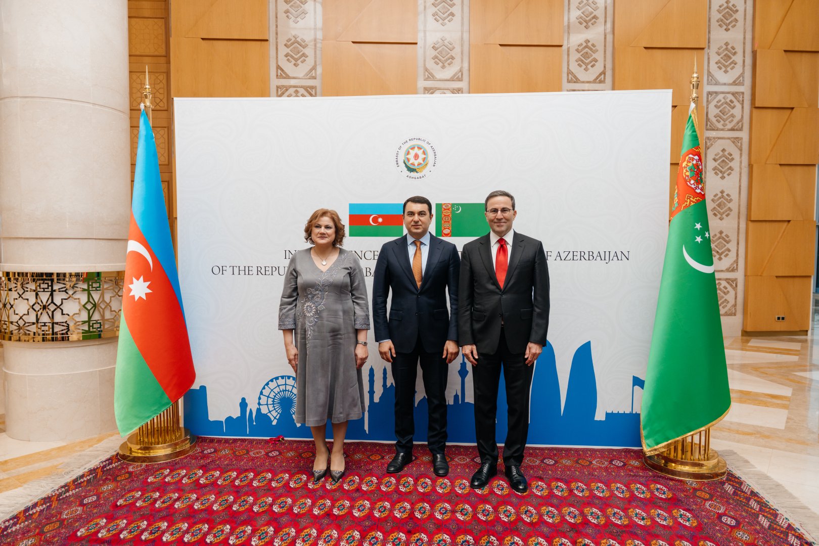 Türkmənistanda Müstəqillik Günü və Azərbaycanın Mədəniyyət Günləri qeyd olunub (FOTO)