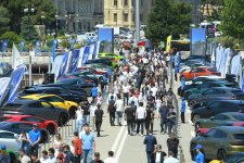 Klassik və sürət avtomobilləri festivalının birinci günü başa çatıb (FOTO/VİDEO)
