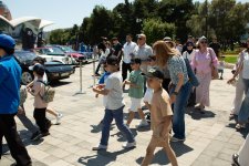 Klassik və sürət avtomobilləri festivalının birinci günü başa çatıb (FOTO/VİDEO)