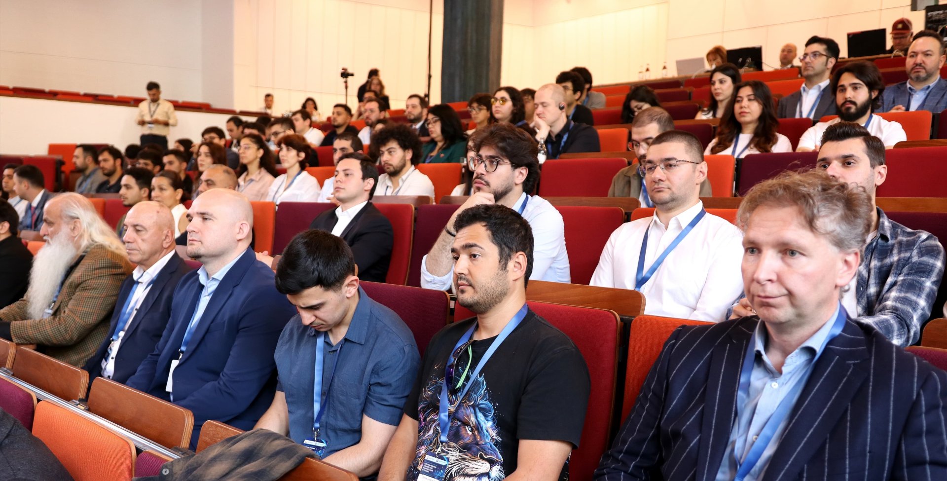 Avropada yaşayan azərbaycanlı mühəndislərin III forumu keçirilib (FOTO)