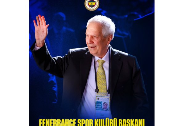 Əziz Yıldırım "Fənərbağça"nın prezidenti seçilib