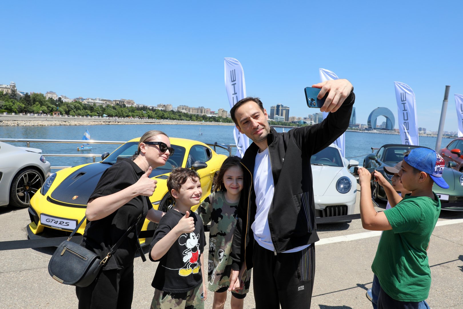 Klassik və sürət avtomobillərinin festivalı başa çatıb (FOTO/VİDEO)