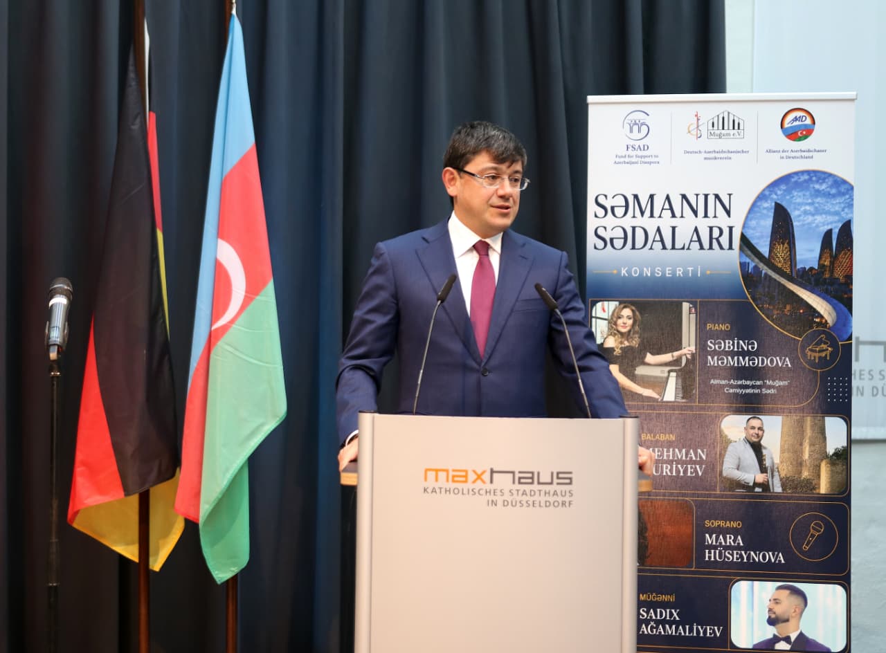 Almaniyada 15 İyun Milli Qurtuluş Günü münasibətilə təntənəli tədbir təşkil olunub (FOTO)