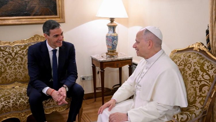 İspaniya Baş naziri Roma Papasına zeytun ağac hədi